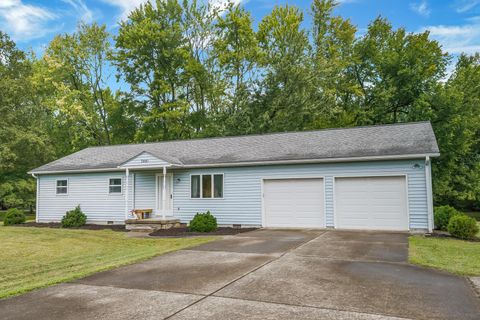 Photo of 7441 Lewis Center Road, Westerville, OH 43082 (MLS # 225033970)