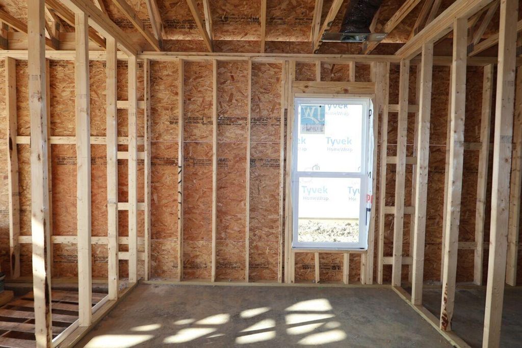 Photo of 5795 Valleydale Road, Powell, OH 43065 (MLS # 226012393)