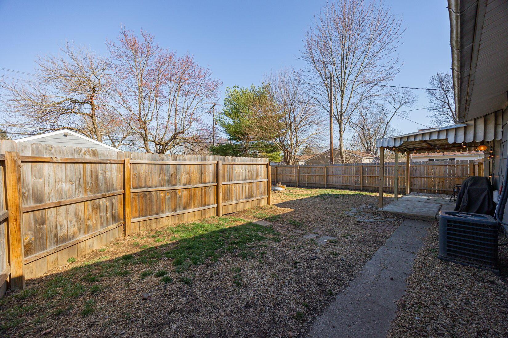 952 Lancaster Avenue, Reynoldsburg, Ohio image 36