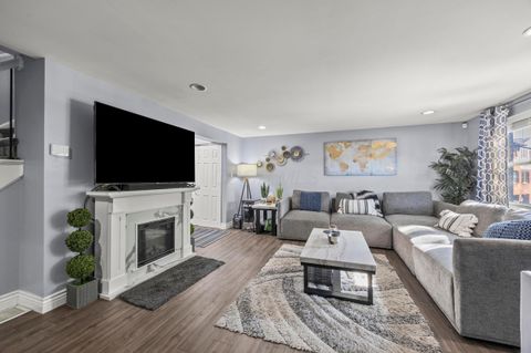 Tiny photo for 2844 Kingsrowe Court 27 #27, Columbus, OH 43209 (MLS # 225041099)