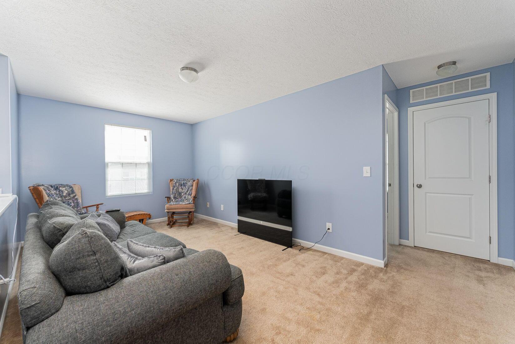 3830 Wolf Creek Road, Grove City, Ohio image 20