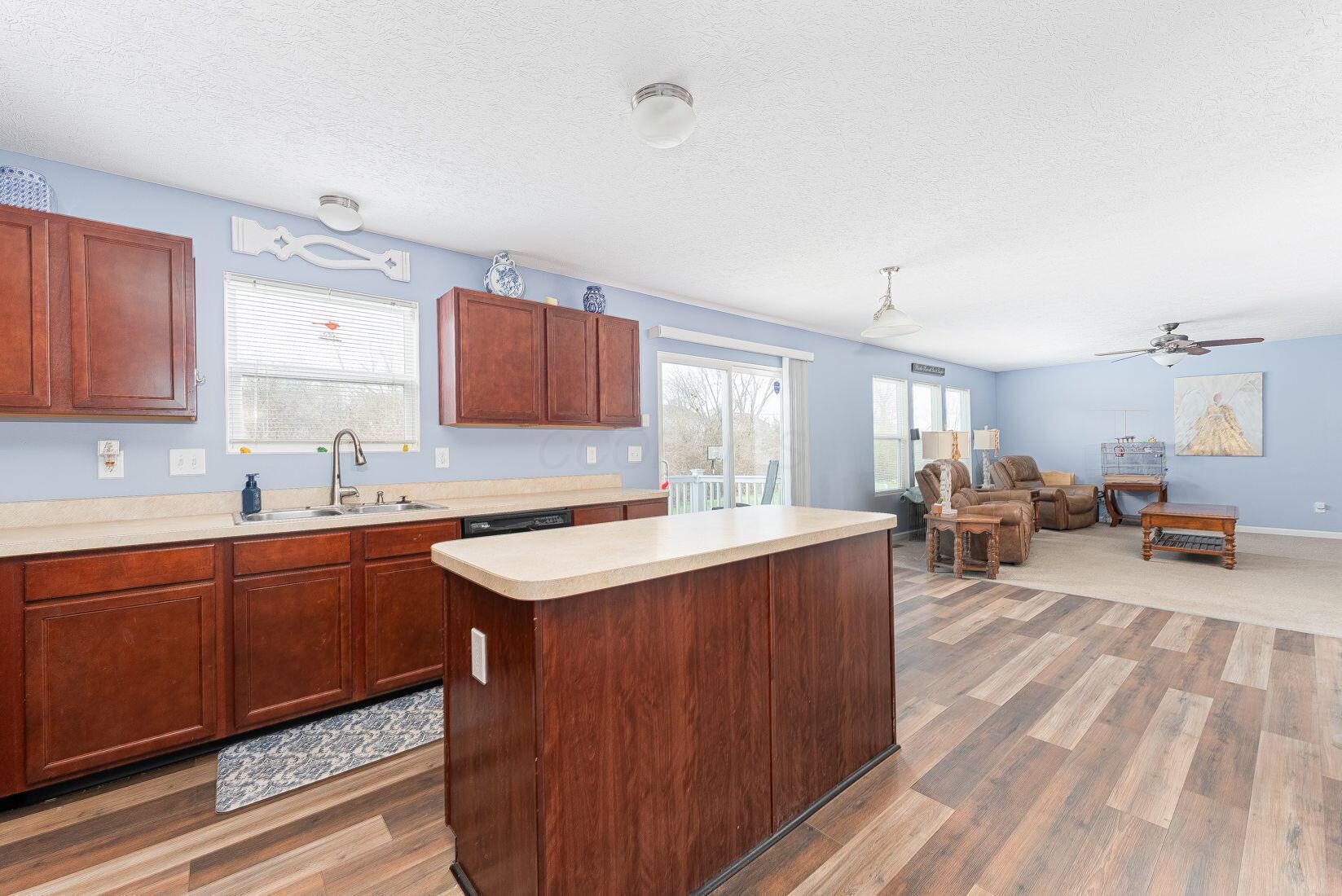 3830 Wolf Creek Road, Grove City, Ohio image 16