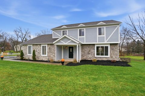 Photo of 8715 Ravine Avenue, Pickerington, OH 43147 (MLS # 225043993)