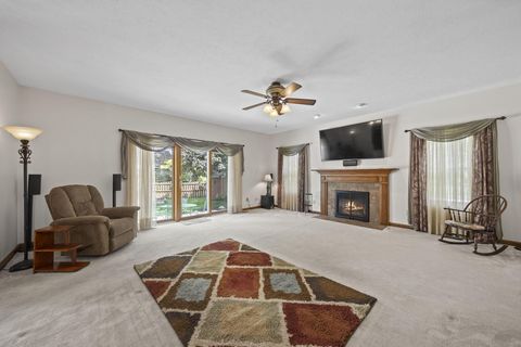 Tiny photo for 2458 Hickorybend Court, Grove City, OH 43123 (MLS # 226013939)