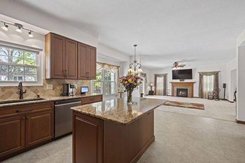Tiny photo for 2458 Hickorybend Court, Grove City, OH 43123 (MLS # 226013939)