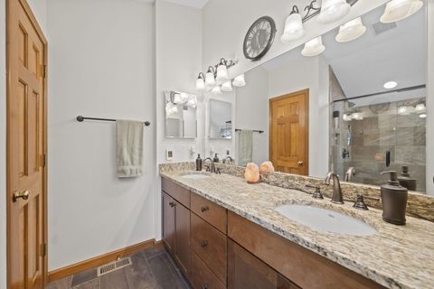 Tiny photo for 2458 Hickorybend Court, Grove City, OH 43123 (MLS # 226013939)