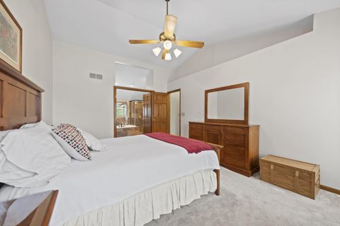 Tiny photo for 2458 Hickorybend Court, Grove City, OH 43123 (MLS # 226013939)