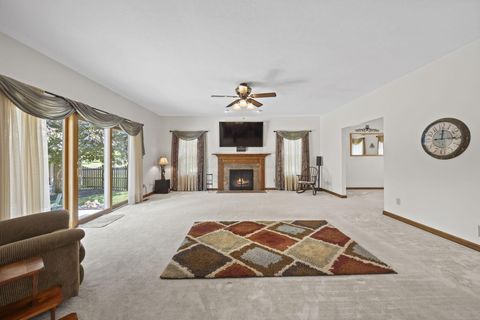 Tiny photo for 2458 Hickorybend Court, Grove City, OH 43123 (MLS # 226013939)