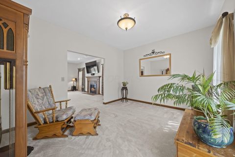 Tiny photo for 2458 Hickorybend Court, Grove City, OH 43123 (MLS # 226013939)