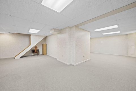Tiny photo for 2458 Hickorybend Court, Grove City, OH 43123 (MLS # 226013939)