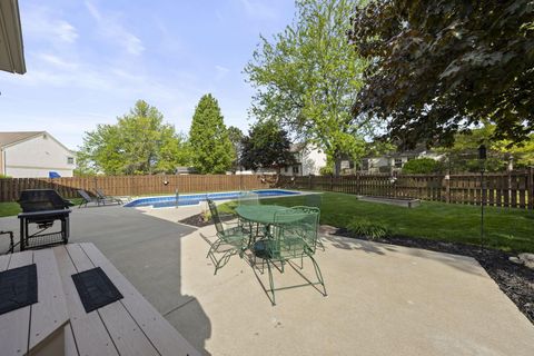 Tiny photo for 2458 Hickorybend Court, Grove City, OH 43123 (MLS # 226013939)