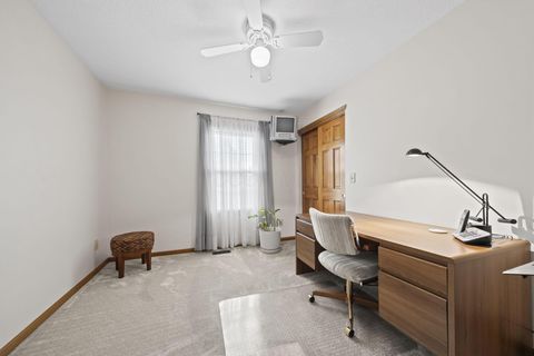 Tiny photo for 2458 Hickorybend Court, Grove City, OH 43123 (MLS # 226013939)