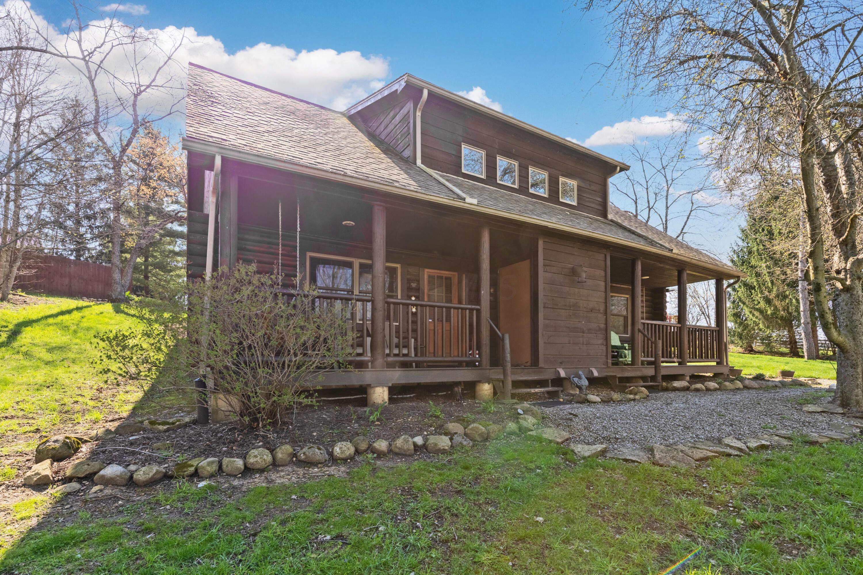 Fredericktown, Ohio, 43019, United States, 8 Bedrooms Bedrooms, ,8 BathroomsBathrooms,Residential,Active,2035650