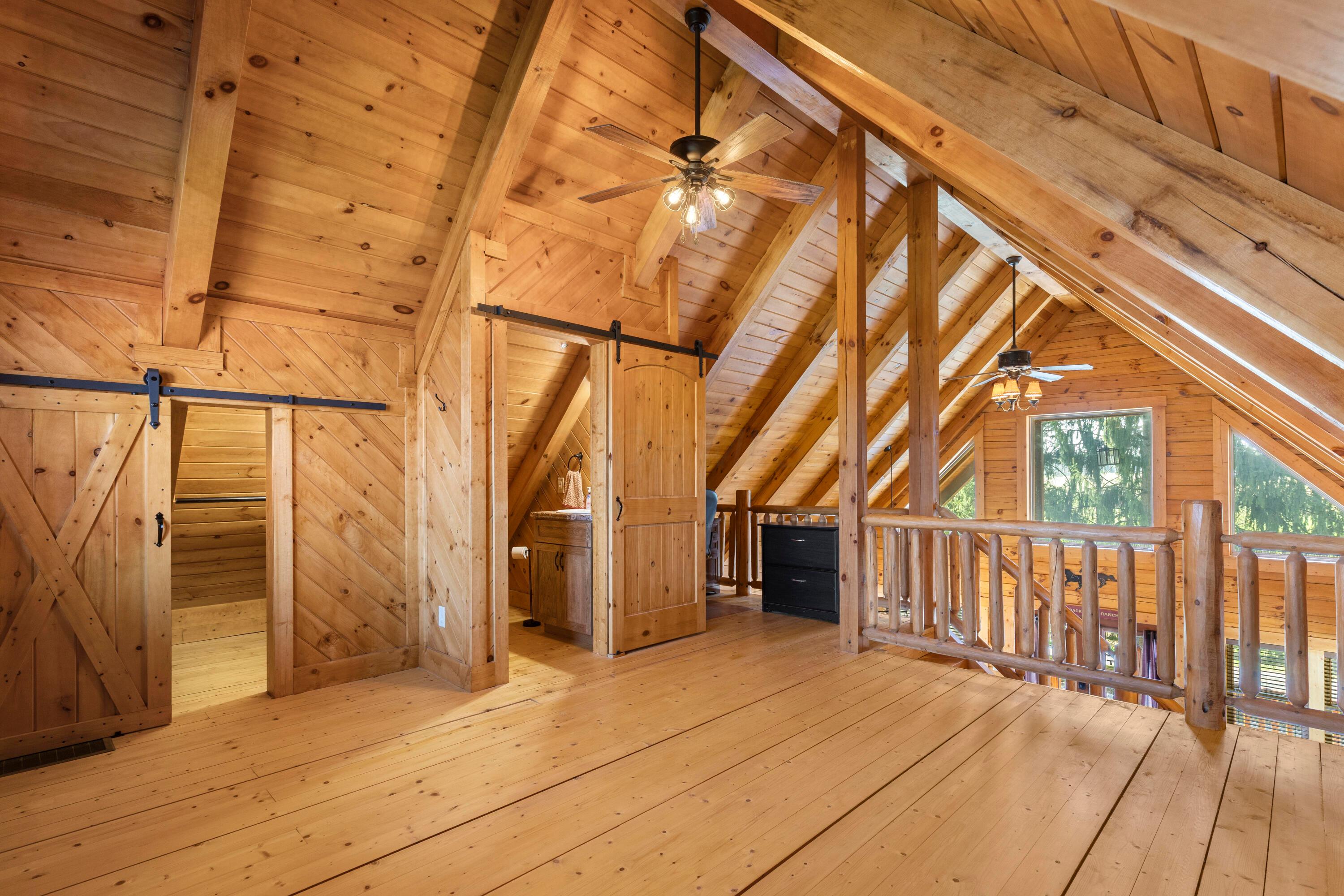 Fredericktown, Ohio, 43019, United States, 8 Bedrooms Bedrooms, ,8 BathroomsBathrooms,Residential,Active,2035650