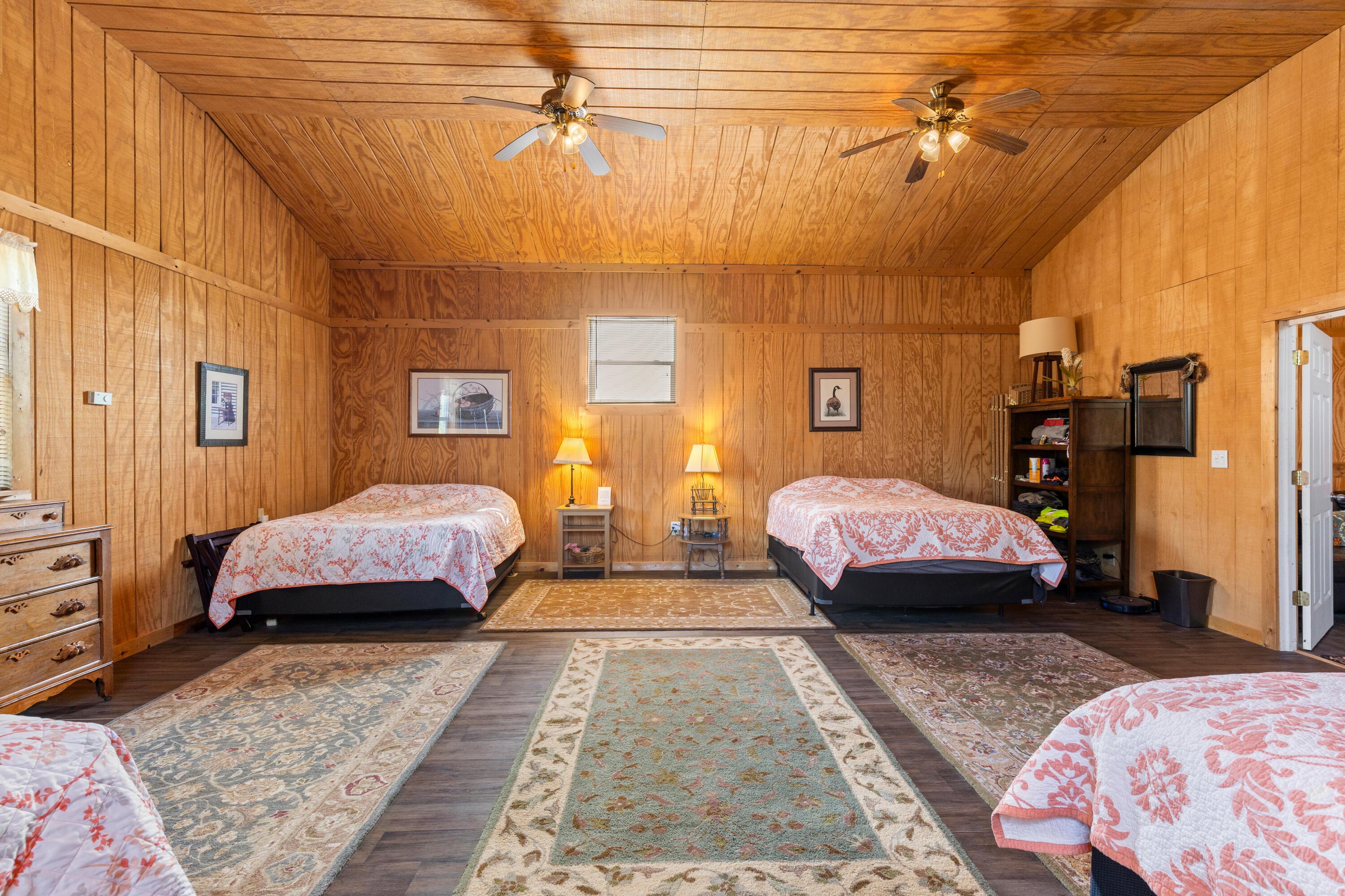Fredericktown, Ohio, 43019, United States, 8 Bedrooms Bedrooms, ,8 BathroomsBathrooms,Residential,Active,2035650