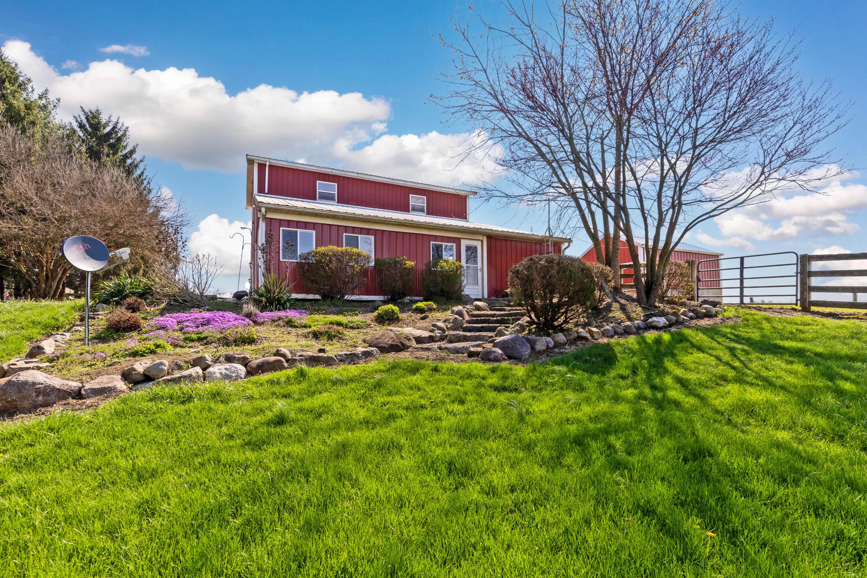 Fredericktown, Ohio, 43019, United States, 8 Bedrooms Bedrooms, ,8 BathroomsBathrooms,Residential,Active,2035650