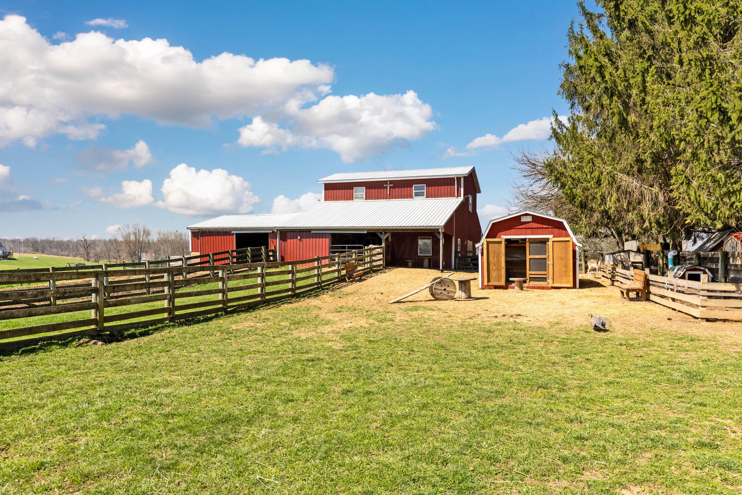 Fredericktown, Ohio, 43019, United States, 8 Bedrooms Bedrooms, ,8 BathroomsBathrooms,Residential,Active,2035650