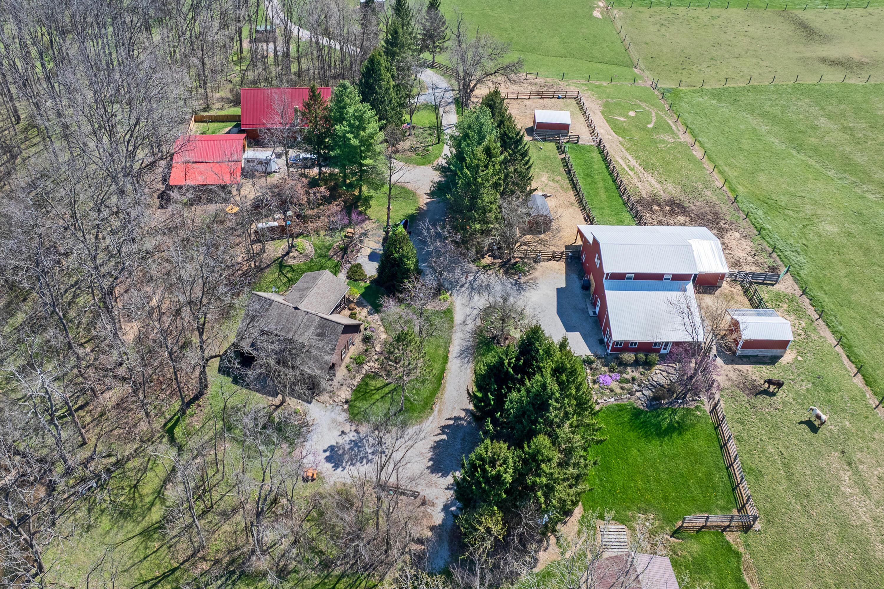 Fredericktown, Ohio, 43019, United States, 8 Bedrooms Bedrooms, ,8 BathroomsBathrooms,Residential,Active,2035650