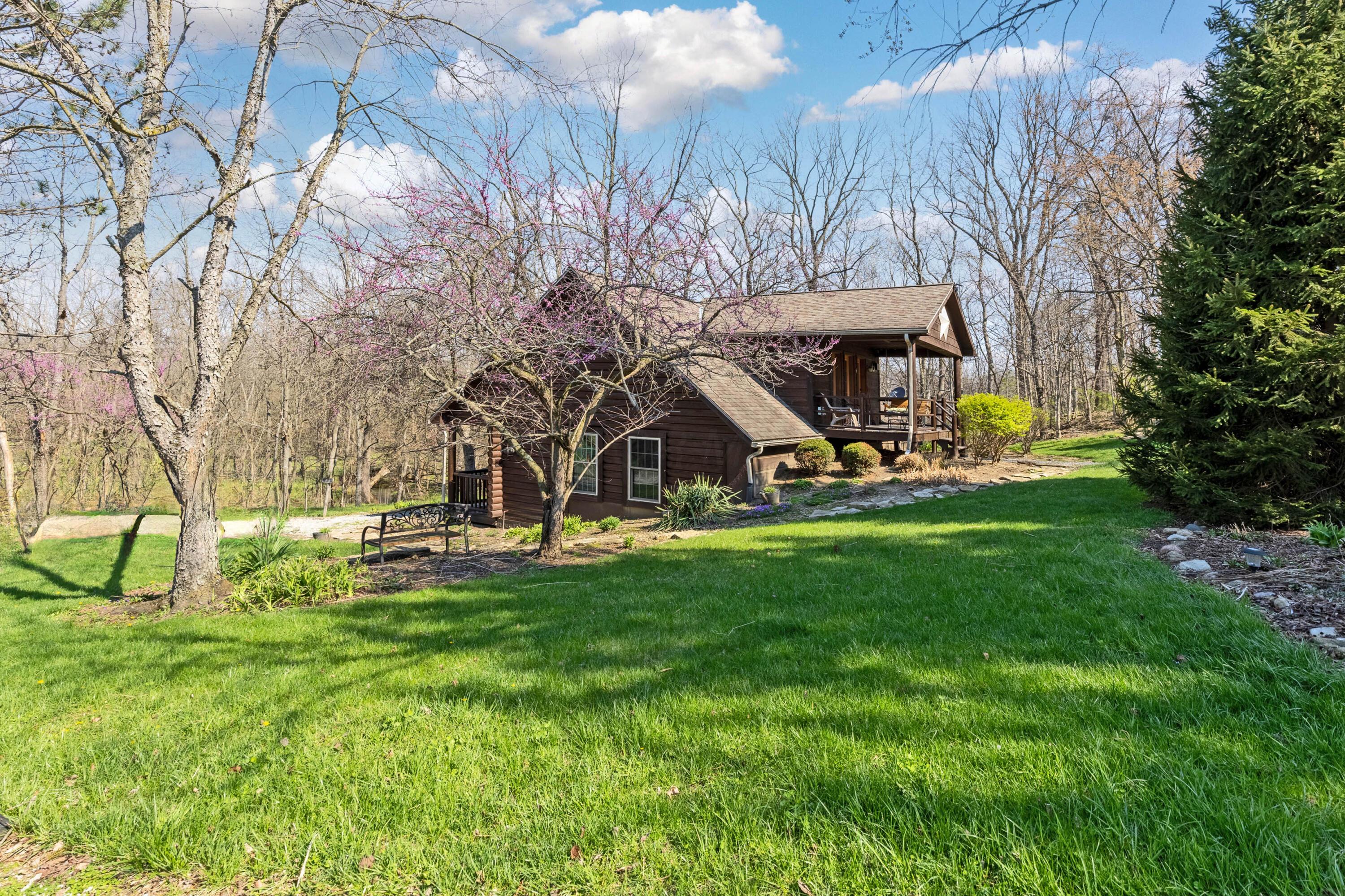 Fredericktown, Ohio, 43019, United States, 8 Bedrooms Bedrooms, ,8 BathroomsBathrooms,Residential,Active,2035650