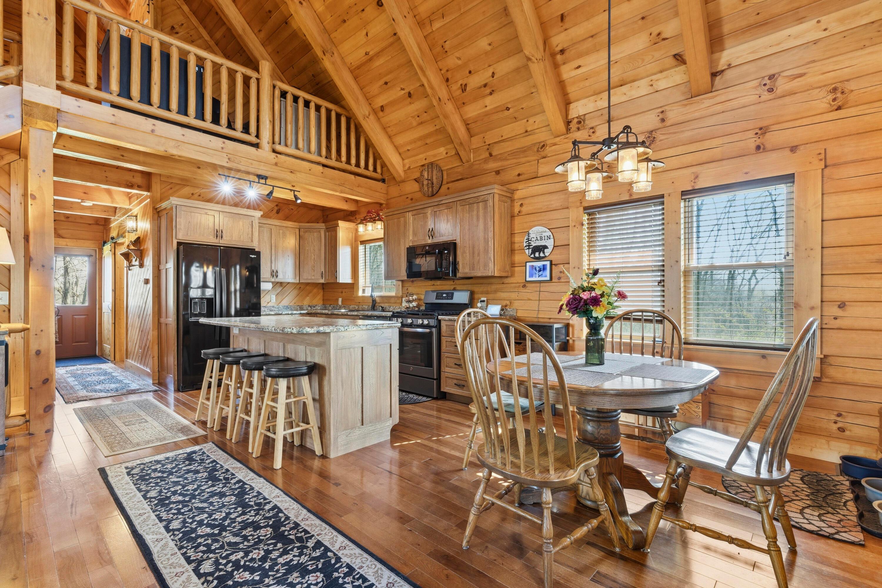Fredericktown, Ohio, 43019, United States, 8 Bedrooms Bedrooms, ,8 BathroomsBathrooms,Residential,Active,2035650