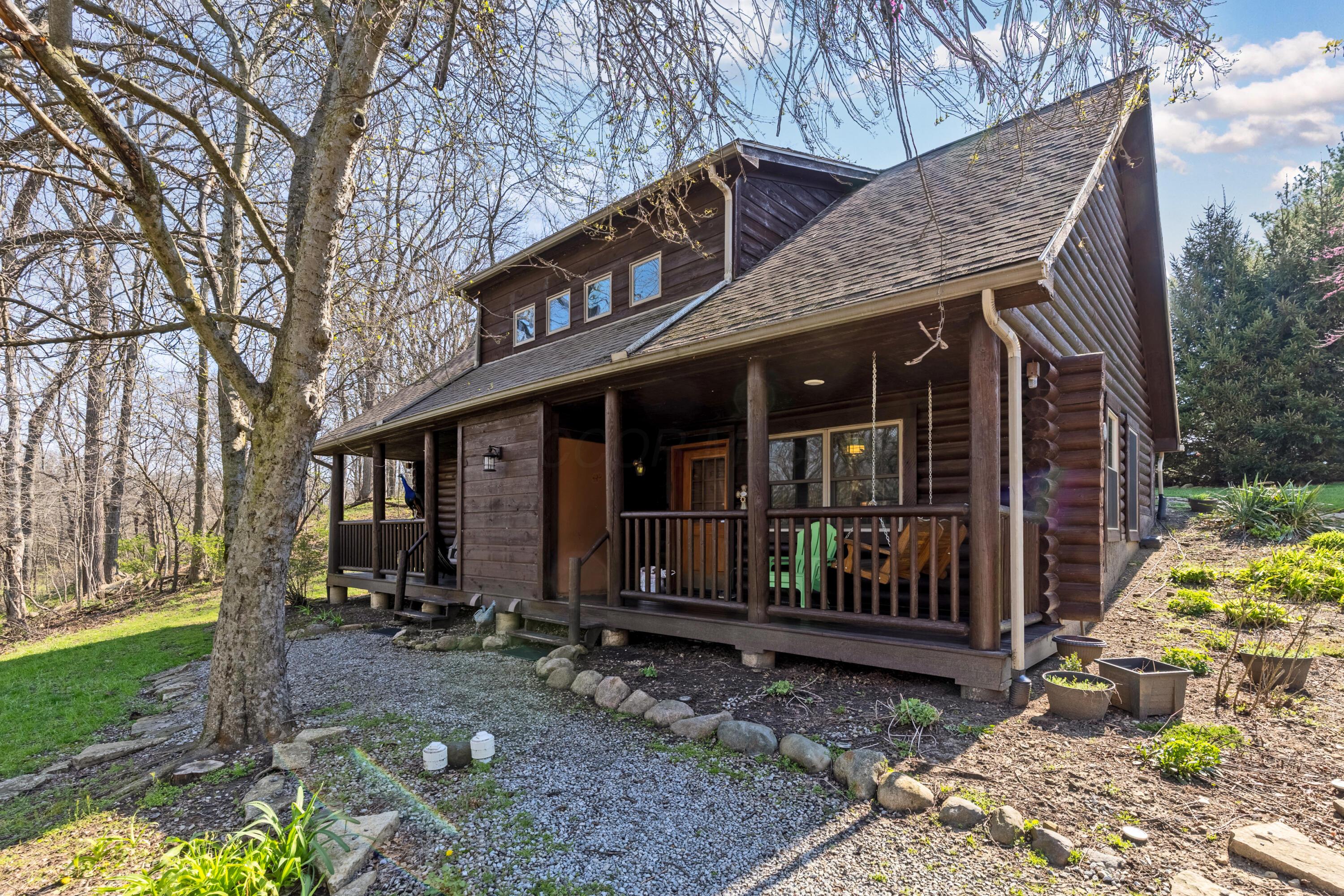 Fredericktown, Ohio, 43019, United States, 8 Bedrooms Bedrooms, ,8 BathroomsBathrooms,Residential,Active,2035650