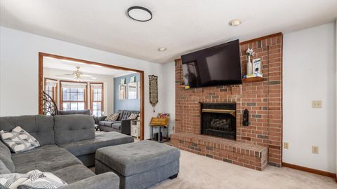 Tiny photo for 901 Southeast Court, Zanesville, OH 43701 (MLS # 226003219)