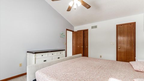 Tiny photo for 901 Southeast Court, Zanesville, OH 43701 (MLS # 226003219)