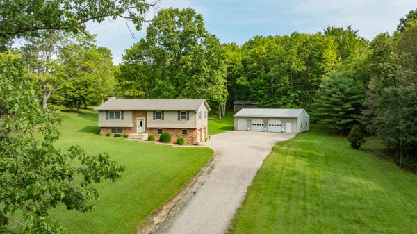 6908 LEMASTER RD, ATHENS, OH 45701 - Image e4cd15d00bce6a721408828dc605f621/4080567657