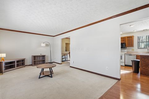 Tiny photo for 830 Lindenhaven Road, Columbus, OH 43230 (MLS # 226004468)