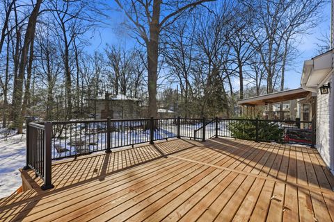 Tiny photo for 830 Lindenhaven Road, Columbus, OH 43230 (MLS # 226004468)