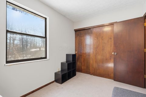 Tiny photo for 830 Lindenhaven Road, Columbus, OH 43230 (MLS # 226004468)