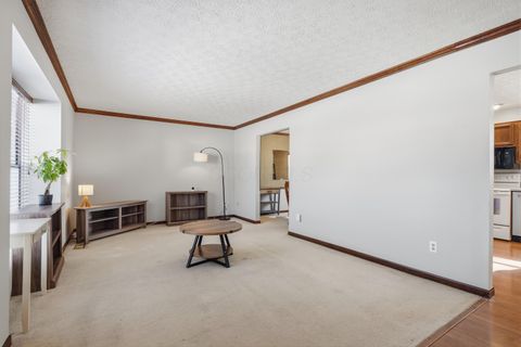 Tiny photo for 830 Lindenhaven Road, Columbus, OH 43230 (MLS # 226004468)