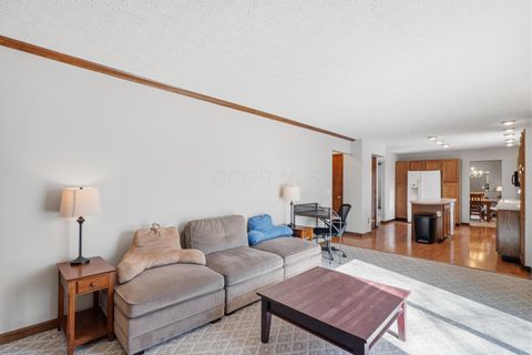 Tiny photo for 830 Lindenhaven Road, Columbus, OH 43230 (MLS # 226004468)