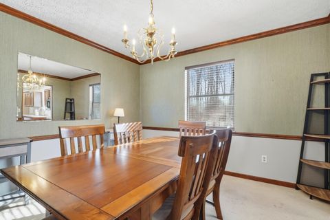 Tiny photo for 830 Lindenhaven Road, Columbus, OH 43230 (MLS # 226004468)