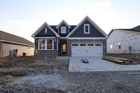 Photo of 129 Aldersgate Drive, Delaware, OH 43015 (MLS # 226032608)