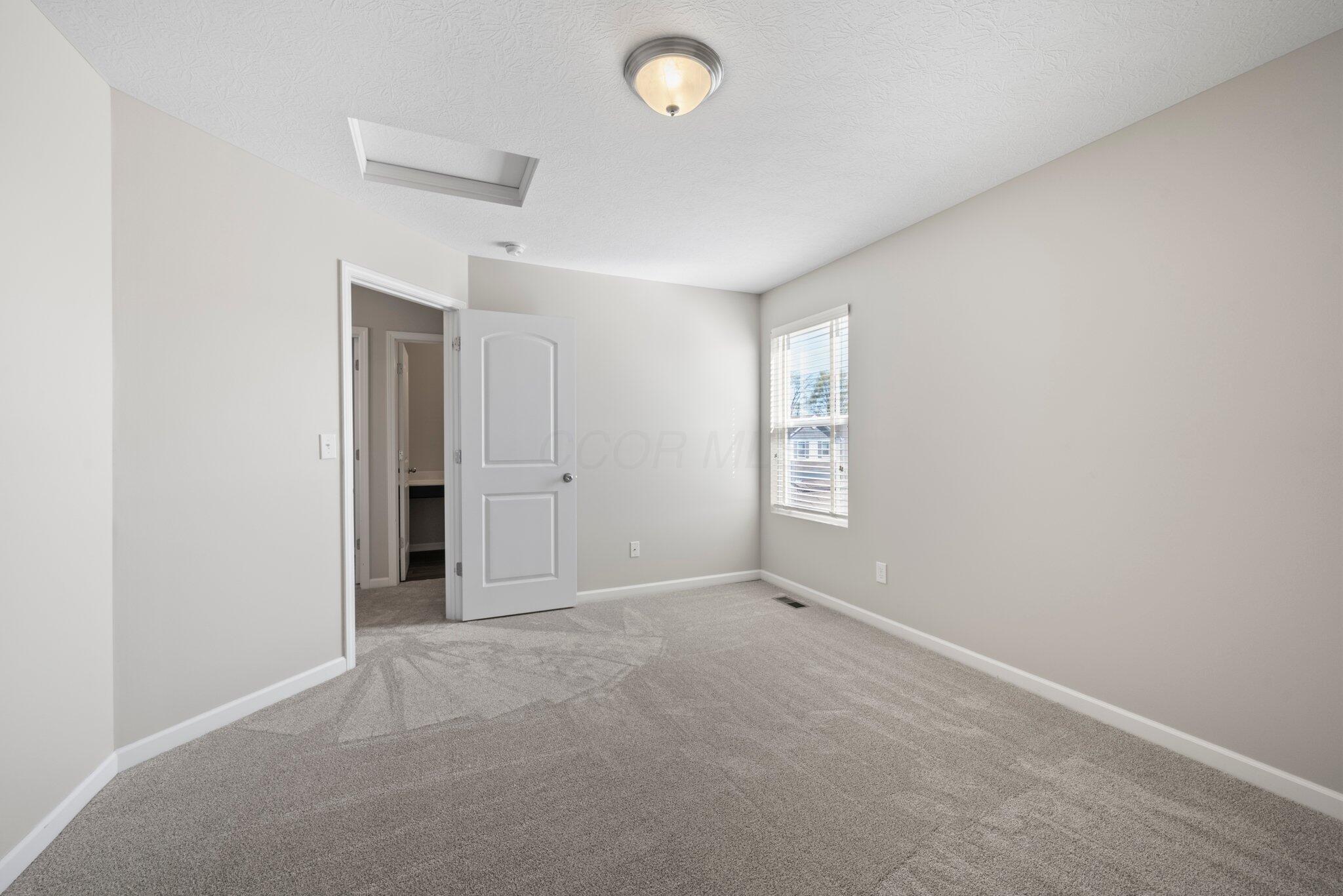 9070 Bunker Hill Way, Orient, Ohio image 36