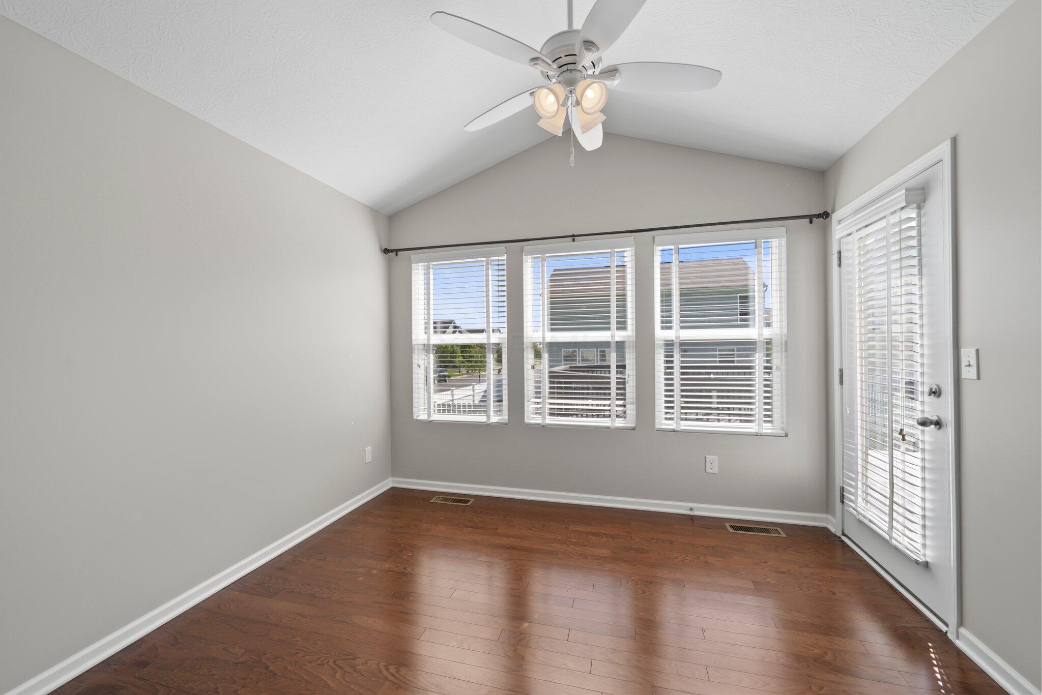 9070 Bunker Hill Way, Orient, Ohio image 13