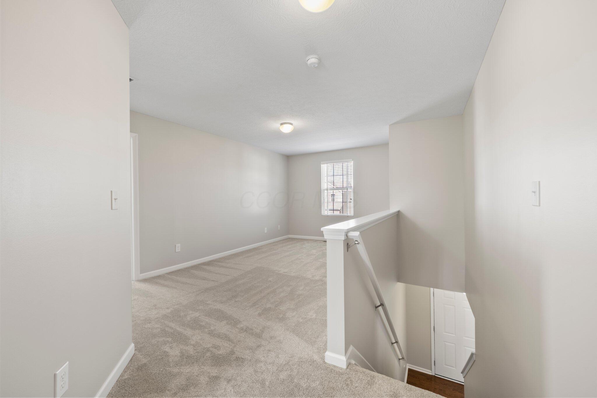 9070 Bunker Hill Way, Orient, Ohio image 24