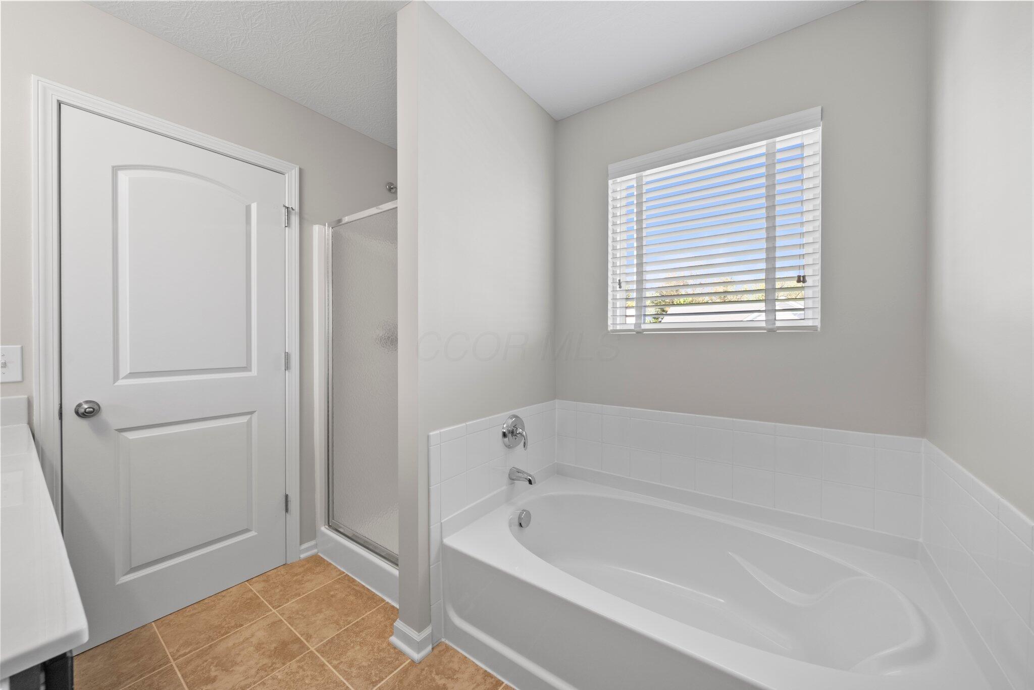 9070 Bunker Hill Way, Orient, Ohio image 30