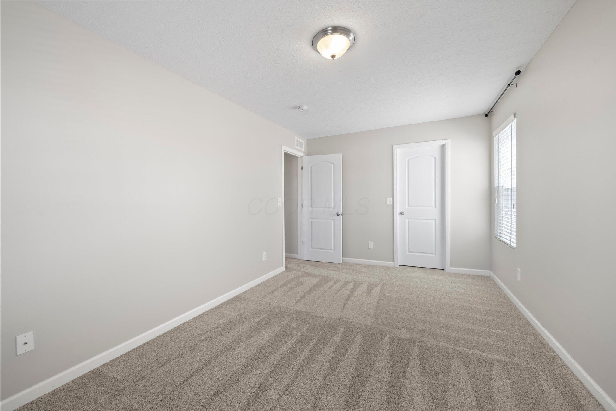 9070 Bunker Hill Way, Orient, Ohio image 33