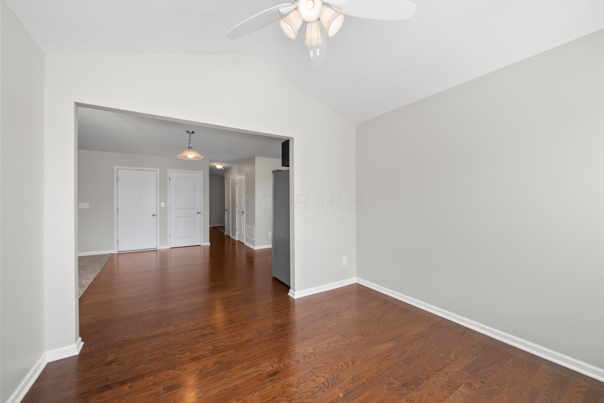 9070 Bunker Hill Way, Orient, Ohio image 15