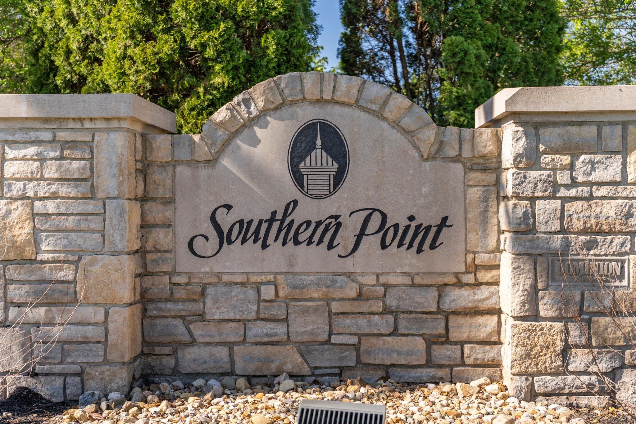 9070 Bunker Hill Way, Orient, Ohio image 2