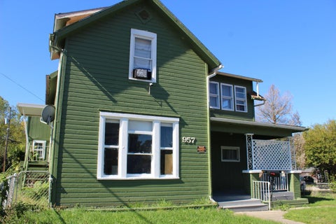 Photo of 957 Selma, Springfield, OH 45505 (MLS # 226036933)