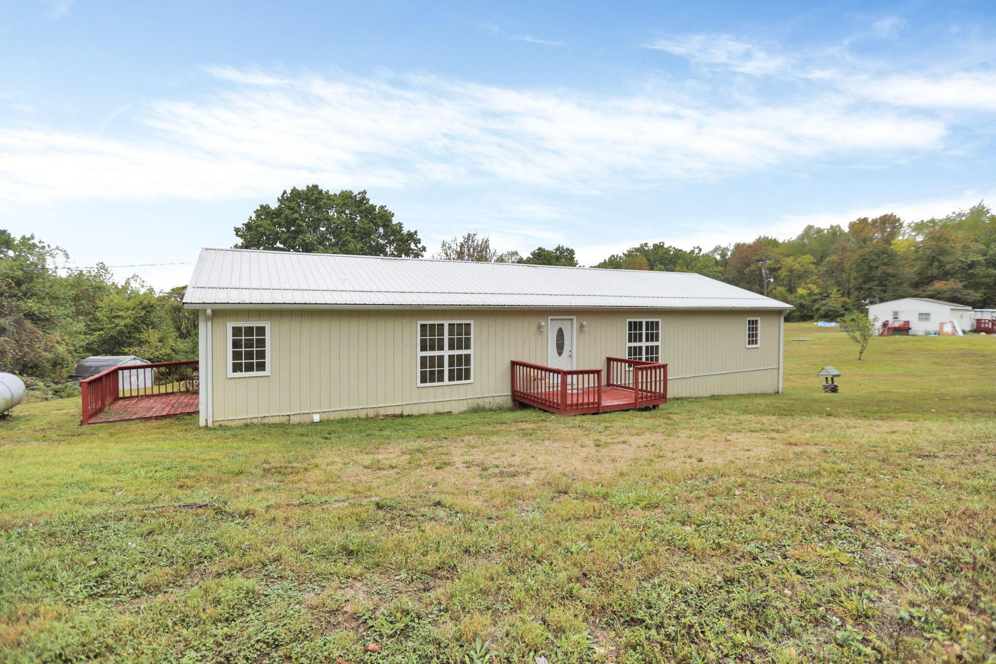 10295 Lookout Road, Lancaster, Ohio image 3