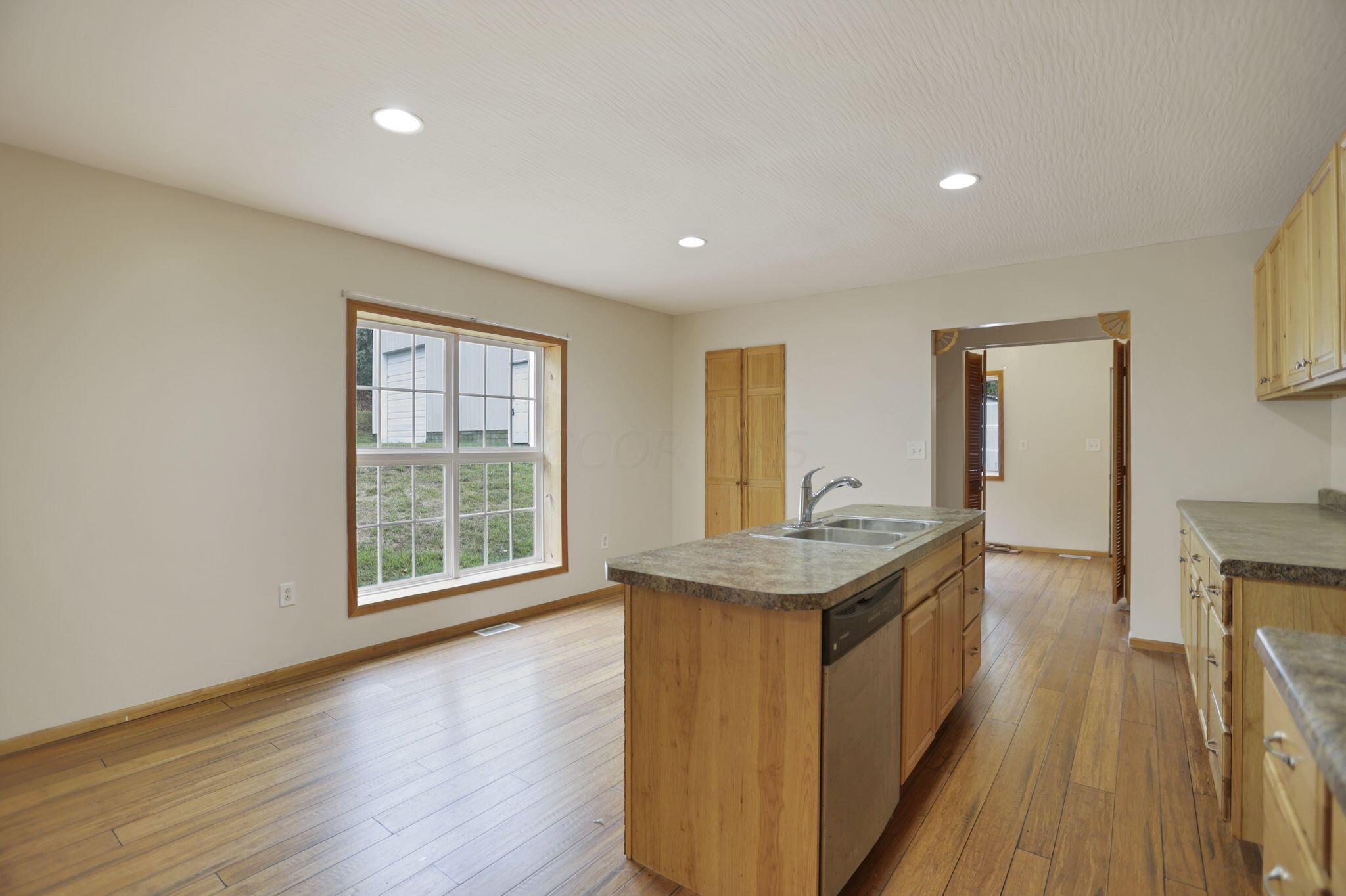 10295 Lookout Road, Lancaster, Ohio image 10