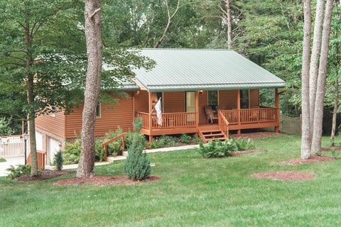 Photo of 31252 Deerfield Drive, Logan, OH 43138 (MLS # 226033350)