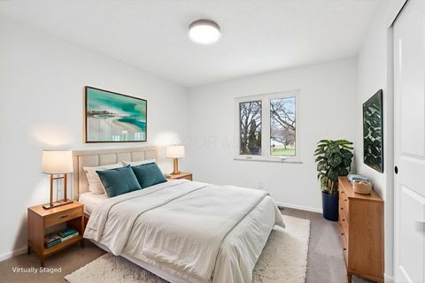 Tiny photo for 430 E Columbus Street, Pickerington, OH 43147 (MLS # 226000679)