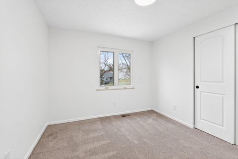 Tiny photo for 430 E Columbus Street, Pickerington, OH 43147 (MLS # 226000679)