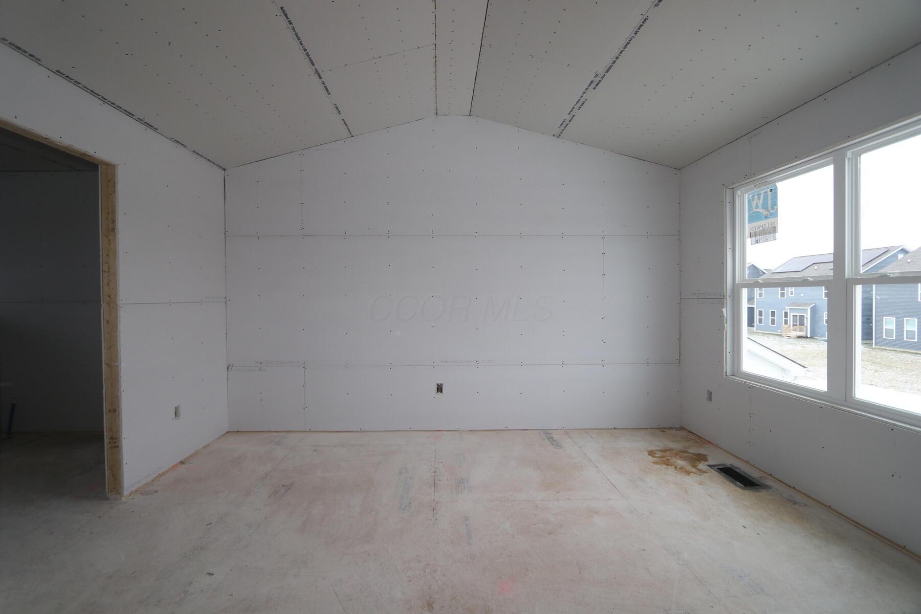 575 Trestle Avenue, Plain City, Ohio image 13