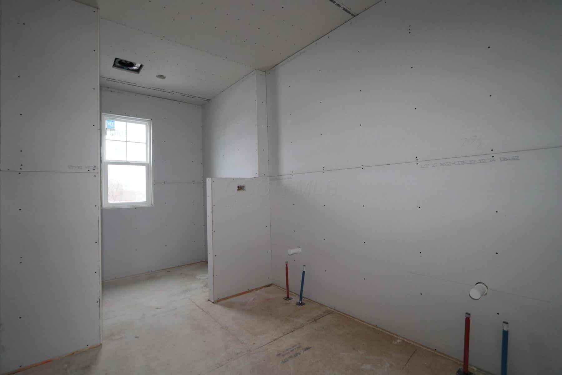 575 Trestle Avenue, Plain City, Ohio image 16